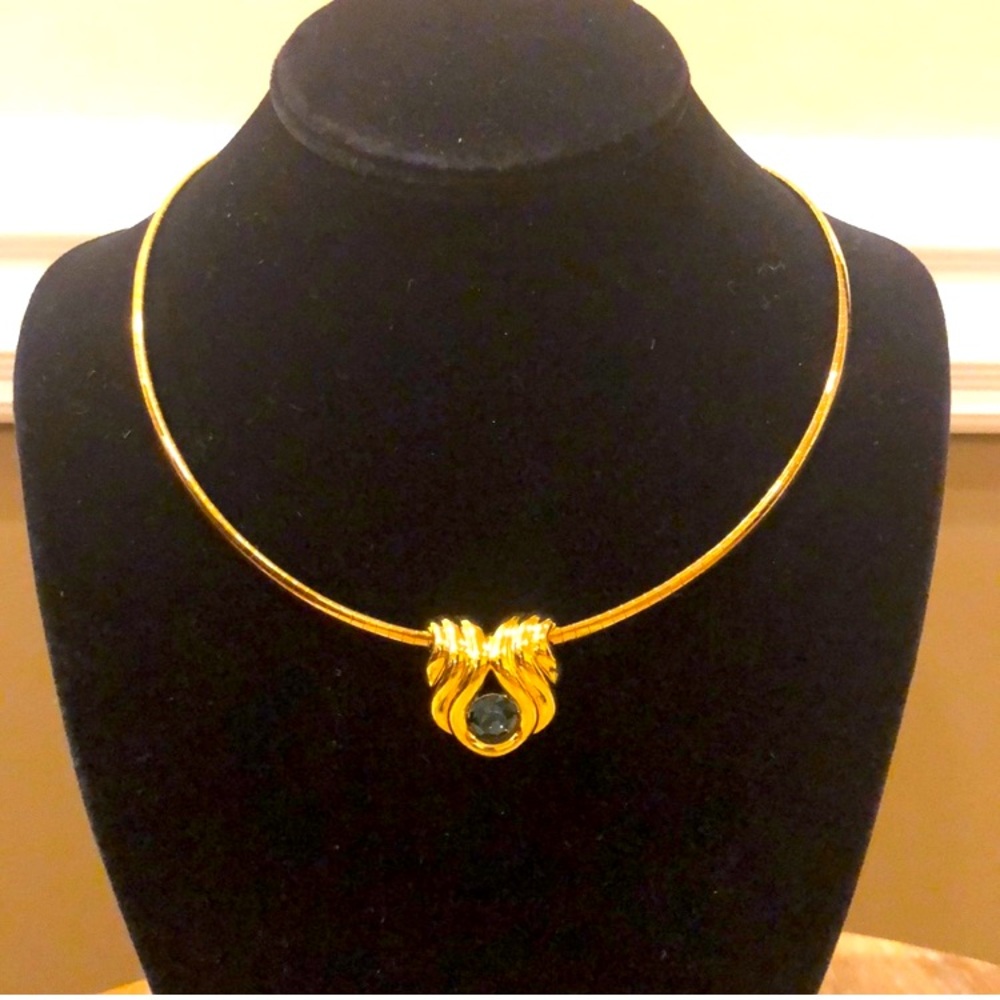 Vintage Nolan Miller Gold Tone Necklace With Gold Tone Blue Sapphire Slide - Picture 13 of 13